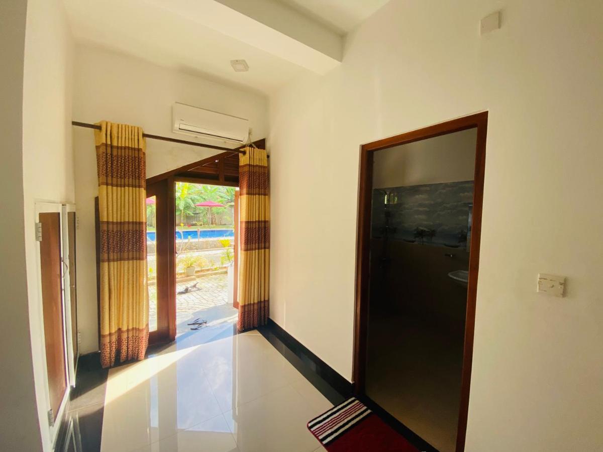The Kingslayer Resort Negombo Exterior foto